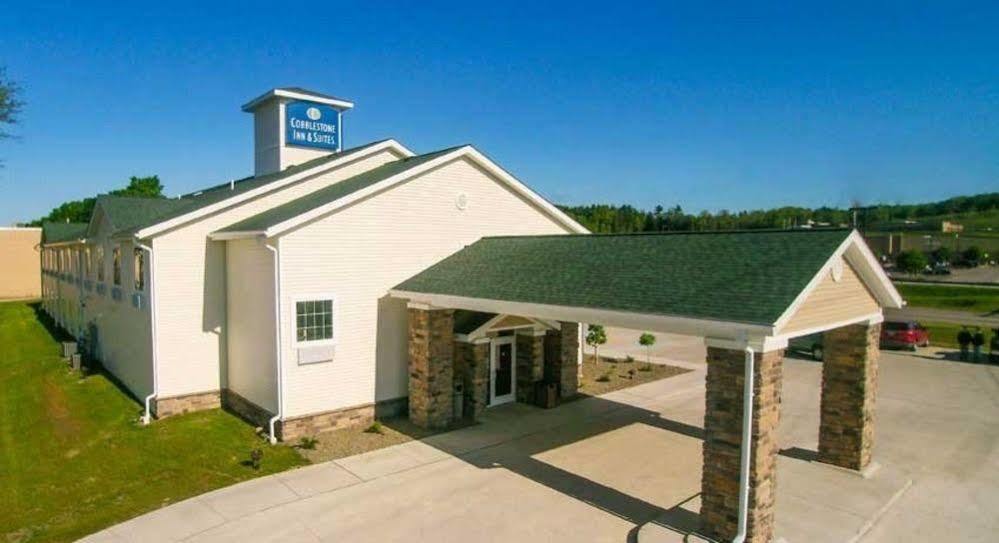 Cobblestone Inn & Suites - Corry Eksteriør bilde